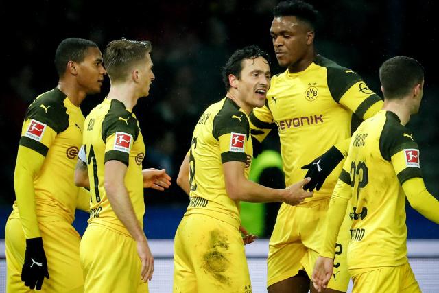 国王4人20+大胜马刺 步行者力克公牛止4连败